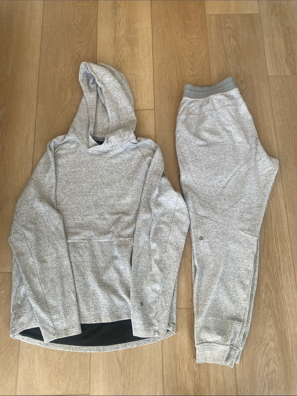Lululemon Men’s Heather Gray Textured Hoodie & Jogger Set